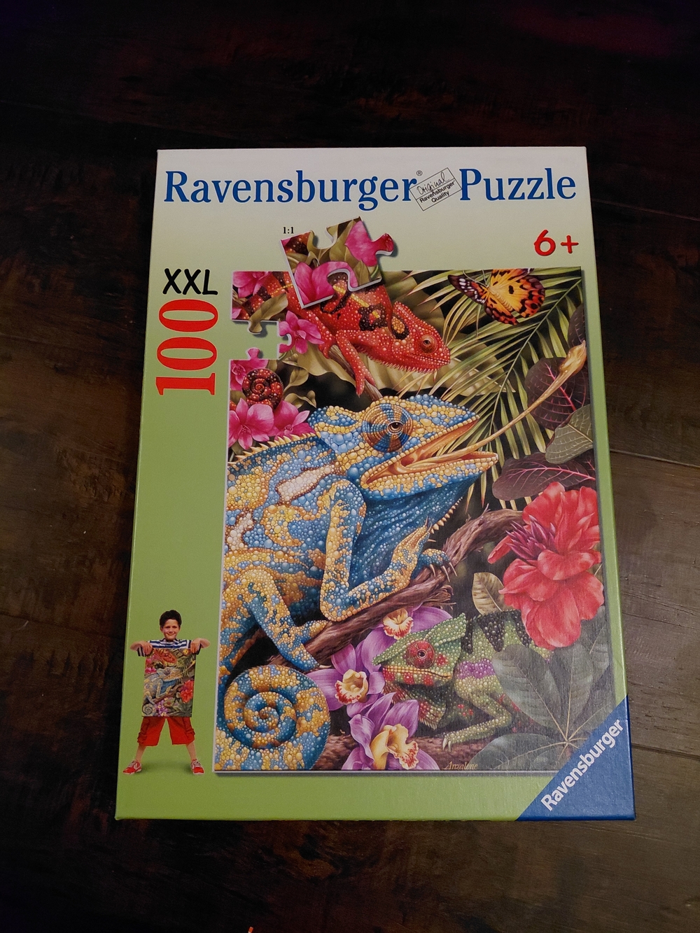 Ravensburger XXL 100 Piece Chameleon Puzzle - Multicolor